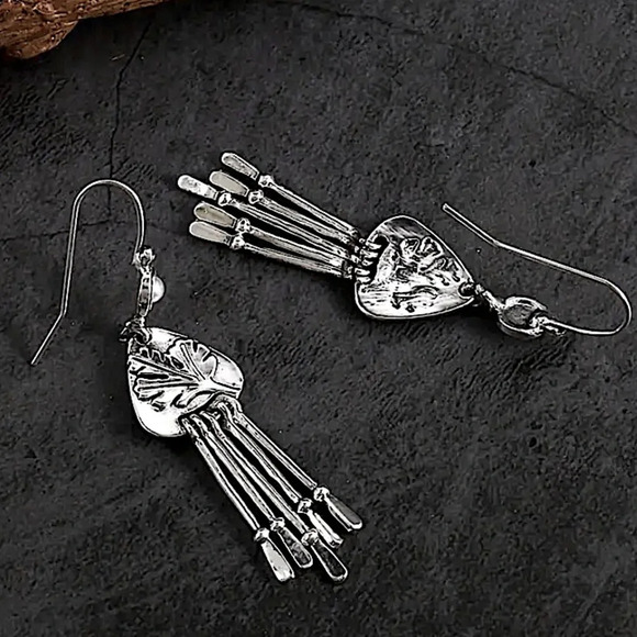 Vintage Boho Geometric Irregular Dangle Earrings - Picture 6 of 7